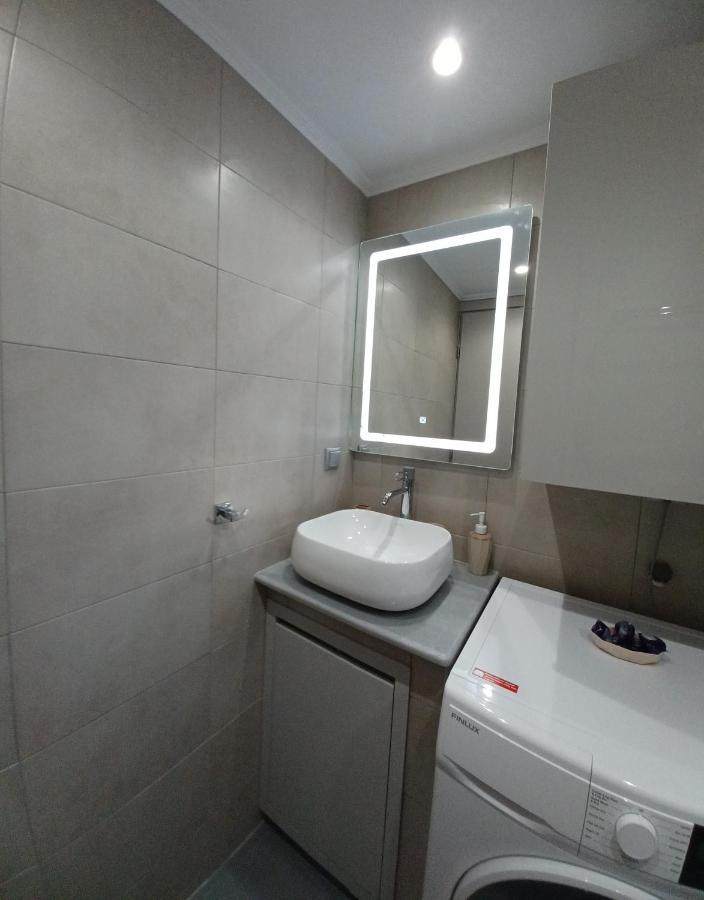 Doukas Home Mytilene Luaran gambar